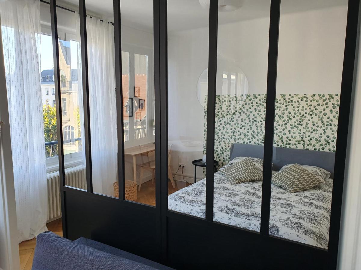 Suite Forum Vue Imprenable Reims Kültér fotó